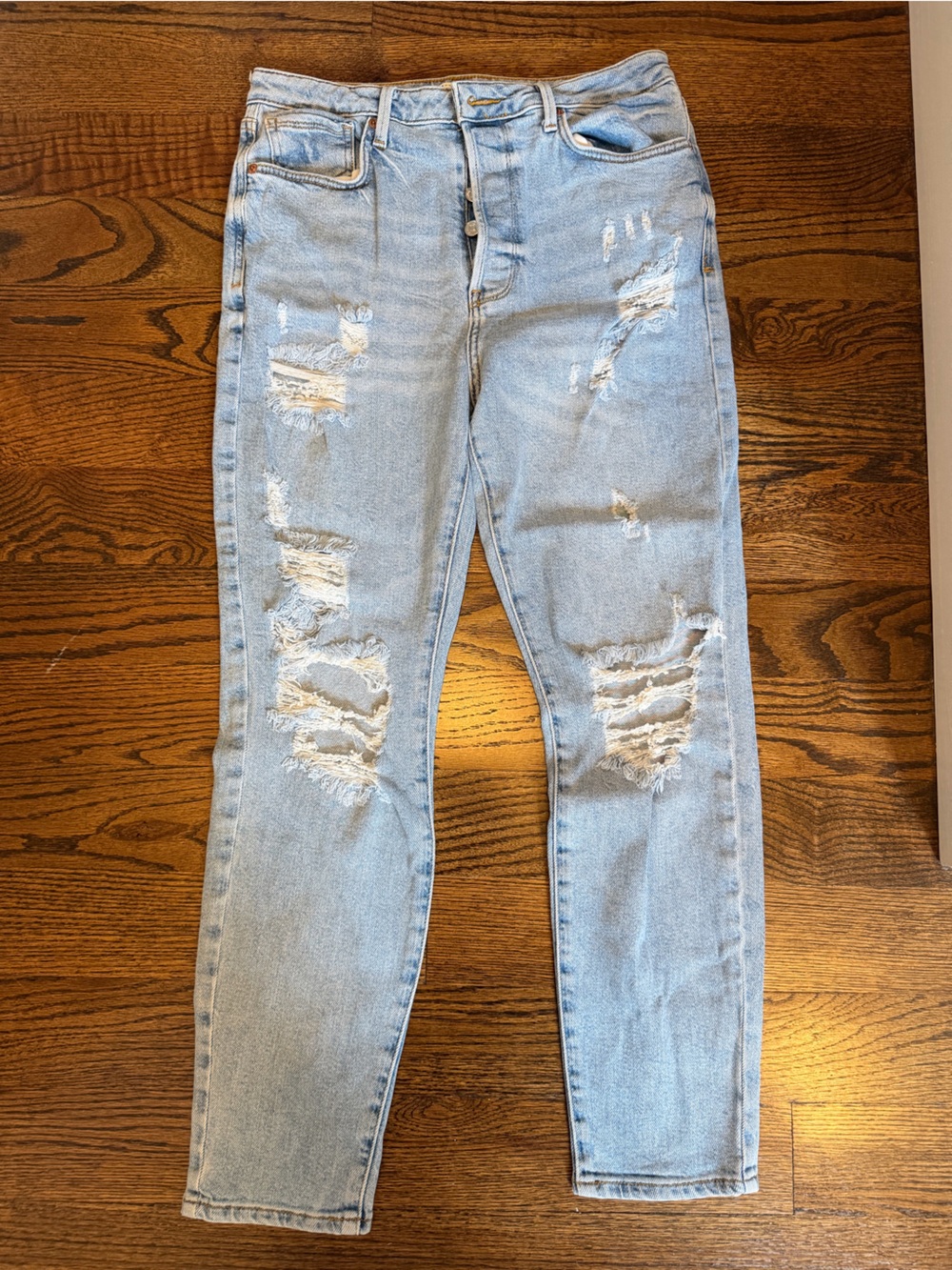 Womens Forever 21 ripped jeans
